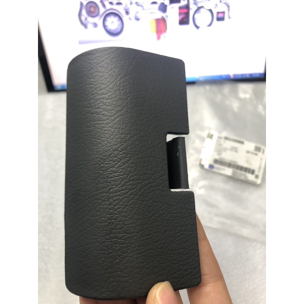 Nắp che cầu chì trong xe LANOS 96235988