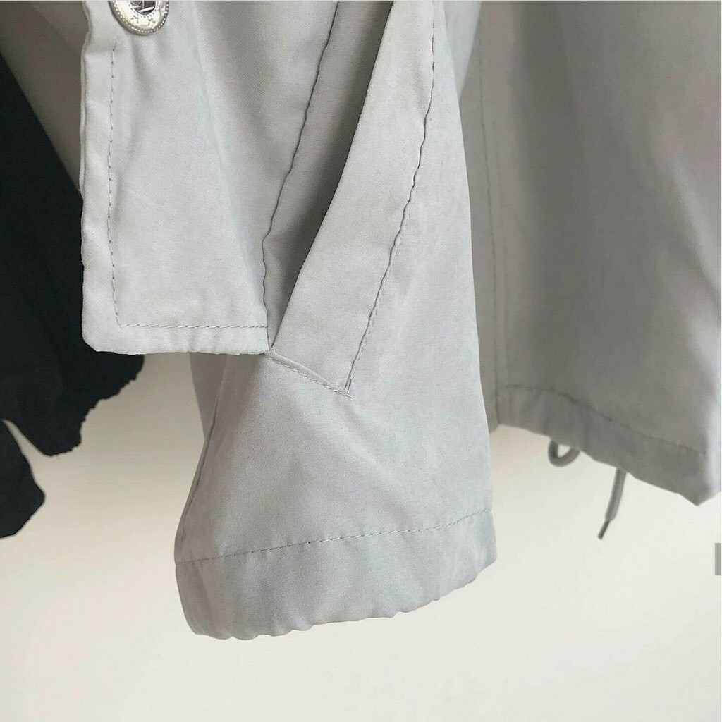 Áo Khoác Dù WEEKEND Unisex (Đen/Xám). Freesize form rộng Nam Nữ