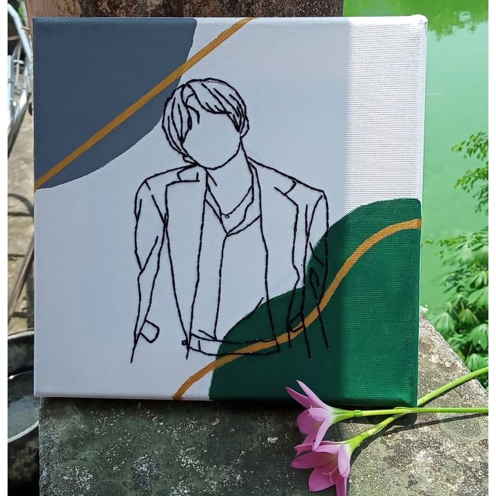 Khung thêu canvas hinh V (BTS) - có nhận thêu theo yêu cầu