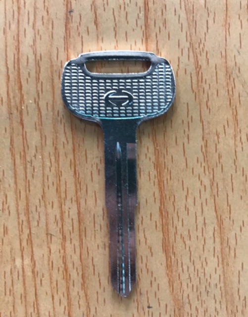 Phôi chìa khoá xe tải HINO hàng thái lan