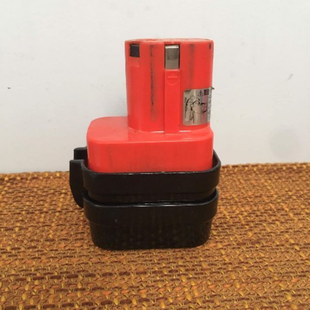 Pin Makiita 9.6v mod pin li-ion 12.6v