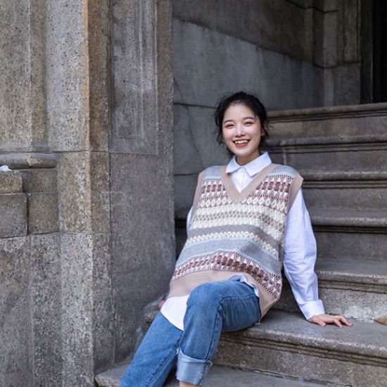 Gile Len Nữ GUMAX Dáng Rộng, Áo Len Gile Nữ Form Rộng Mặc Đi Chơi Kiểu Dáng Hàn Quốc | BigBuy360 - bigbuy360.vn