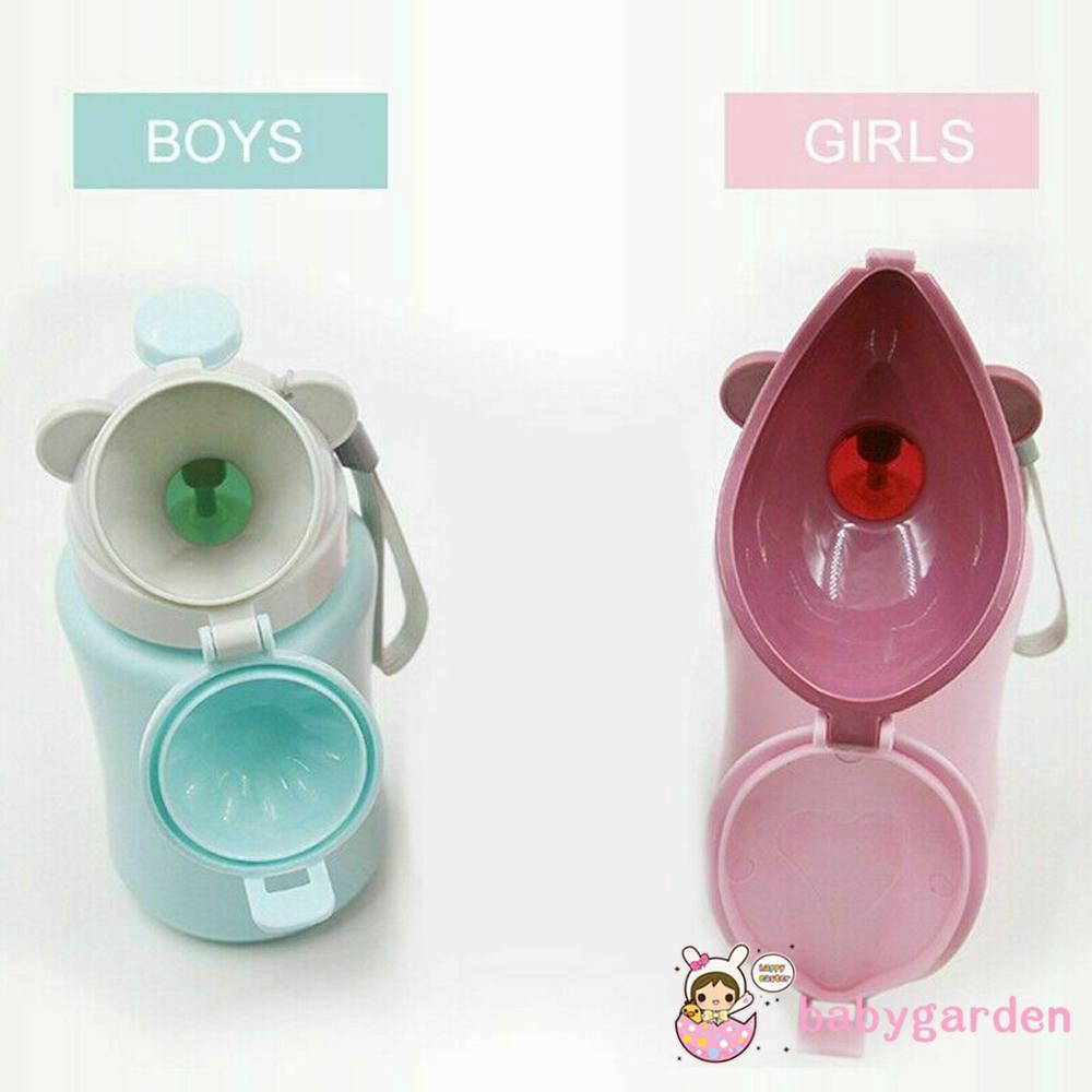 Bình đi vệ sinh tiện lợi cho bé