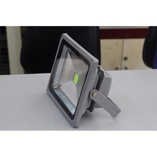 Đèn pha led ngoài trời 20w ánh sáng xanh lá