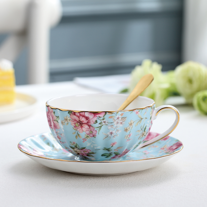 Bộ Cốc Uống Cà Phê/Trà Chiều Bằng Gốm Sứ Phong Cách Châu Âu Sang Trọng Nhỏ Gọn Dùng Tại Nhà 180ml