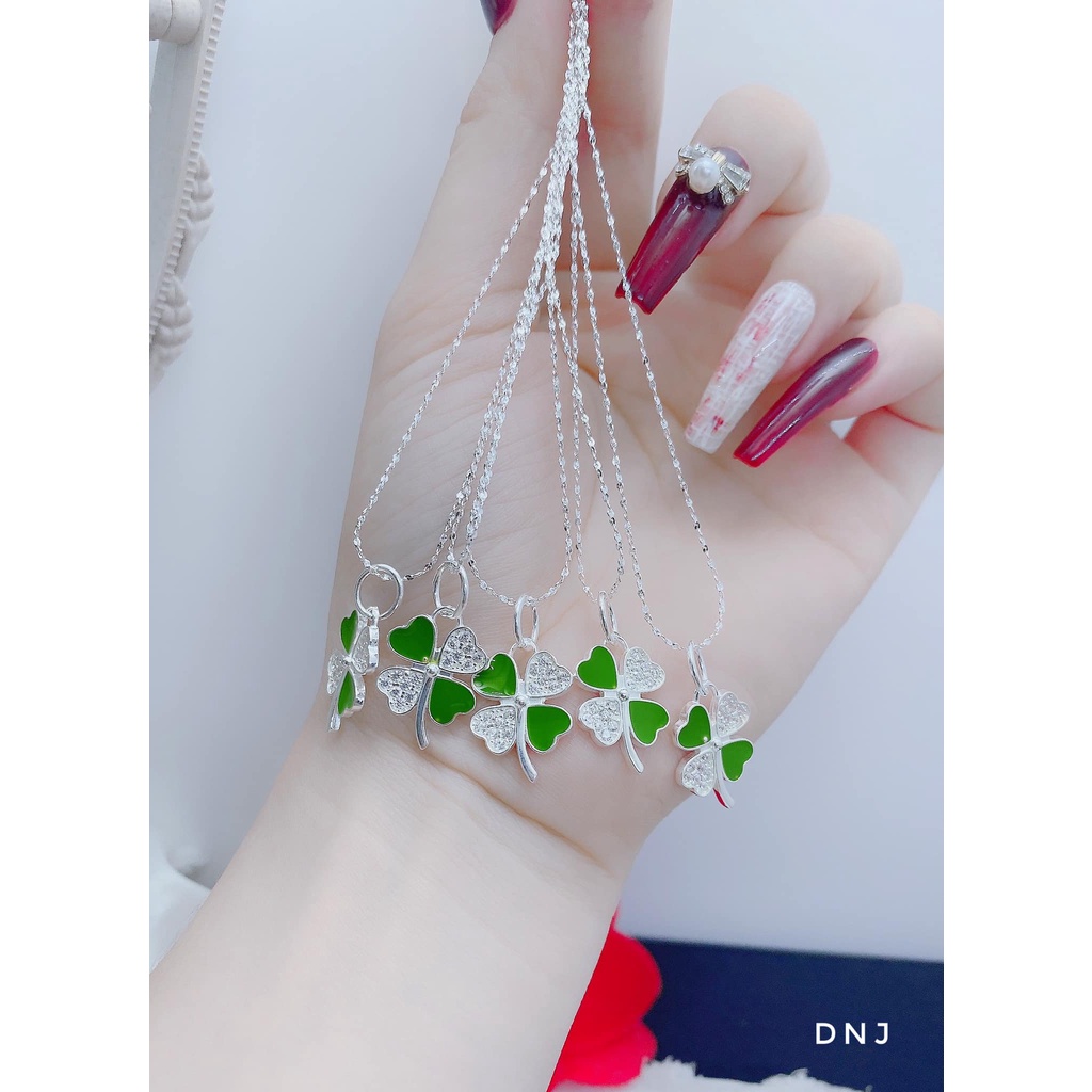 MẶT 4 LÁ BẠC TA