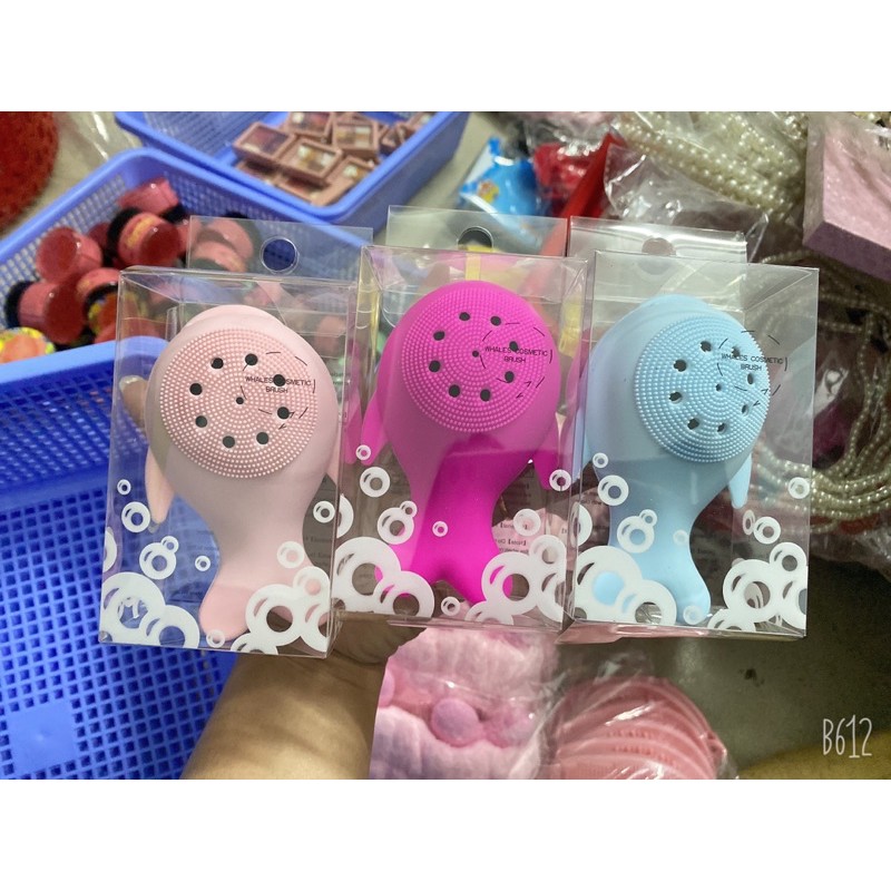 CỌ RỬA MẶT MASSAGE CÁ HEO | BigBuy360 - bigbuy360.vn