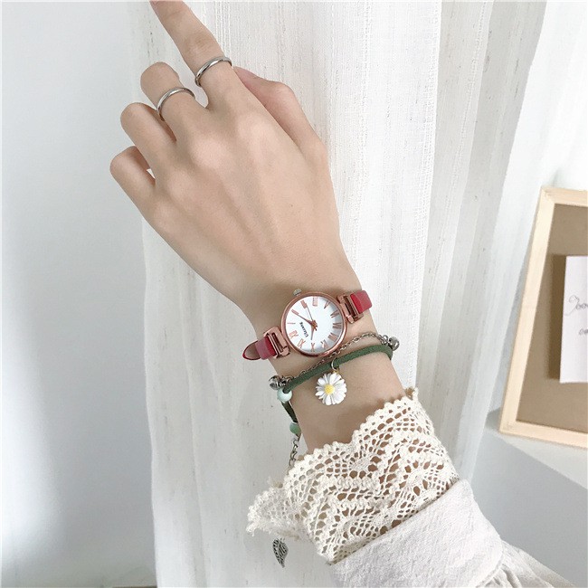 Đồng hồ thời trang nữ Ulzzang U014 dây da mềm êm tay, phong cách Hàn Quốc,số giờ la mã tuyệt đẹp | BigBuy360 - bigbuy360.vn