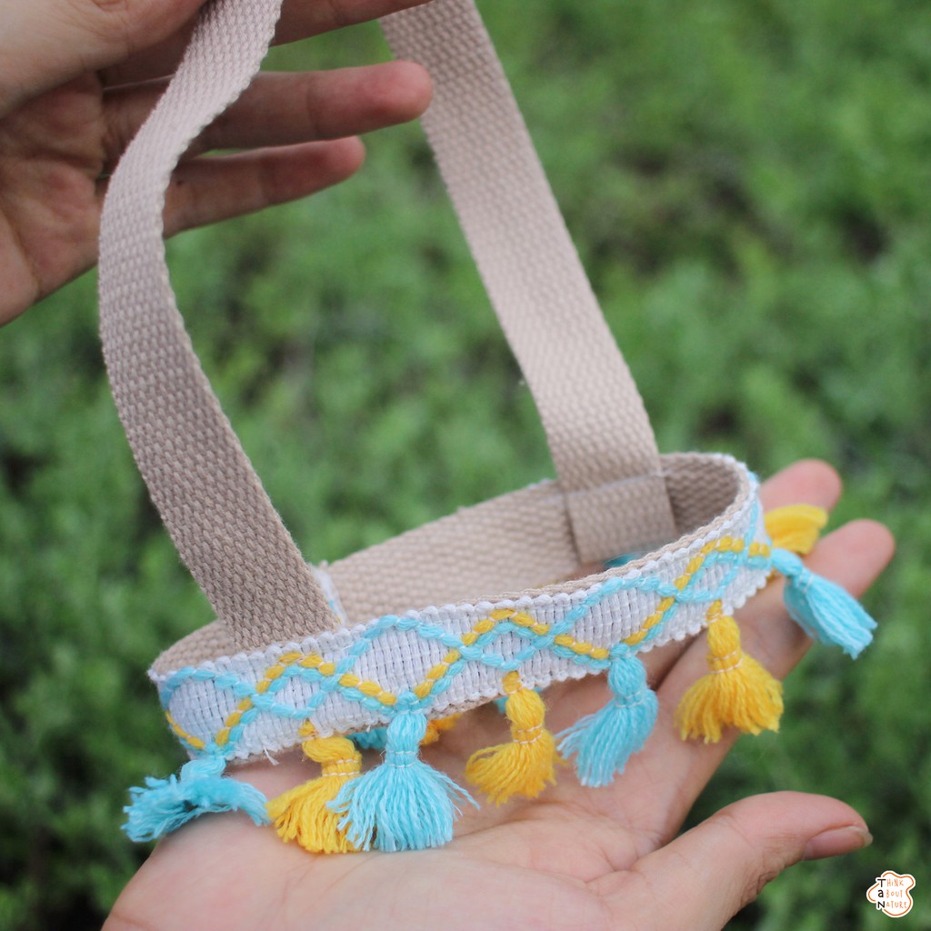 Quai vải dân tộc hoạ tiết thổ cẩm viền tua rua xanh vàng/ Quai xách ly giữ nhiệt, ly trà sữa/ Eco friendly cupholder