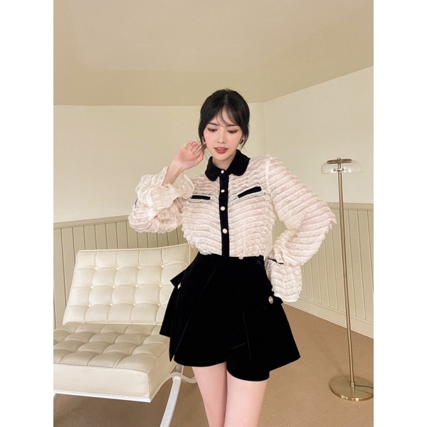 Quần giả váy nhung mềm hack dáng chất nhung mềm CLARA SHORTS
