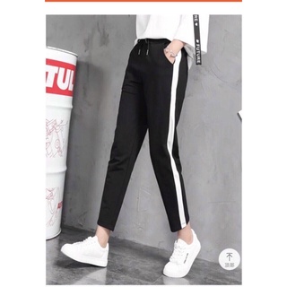 Quần baggy 1 sọc trắng thể thao,chất vải umi co giãn