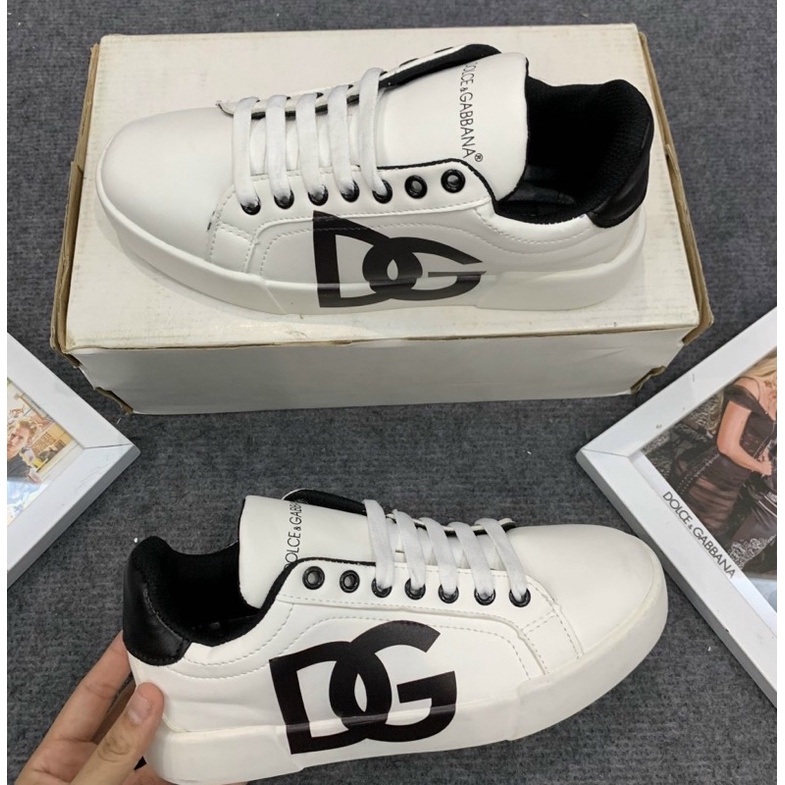 Giầy thể thao buộc dây có hoạ tiết logo DG thời trang nam, Giầy nam trắng phong cách giới trẻ btshop từ 45 đến 75 kg