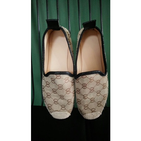 Thanh lý giầy Gucci nữ size 38 new 95%