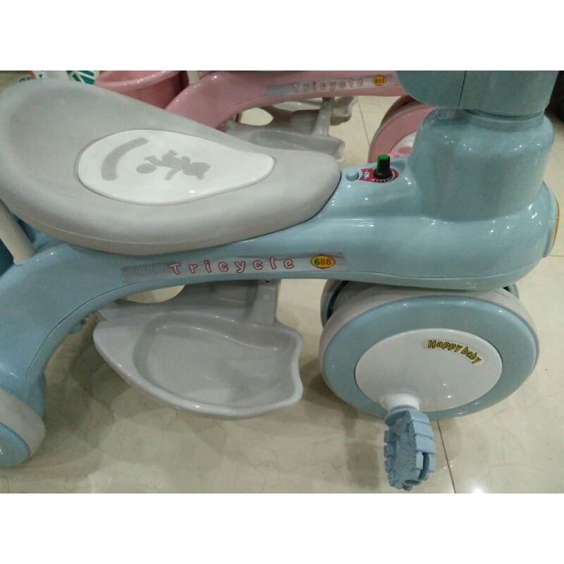 XE CẦN ĐẨY CHO BÉ, HAPPY BABY CAO CẤP 618 CÓ NHẠC VÀ ĐÈN[Chính Hãng]