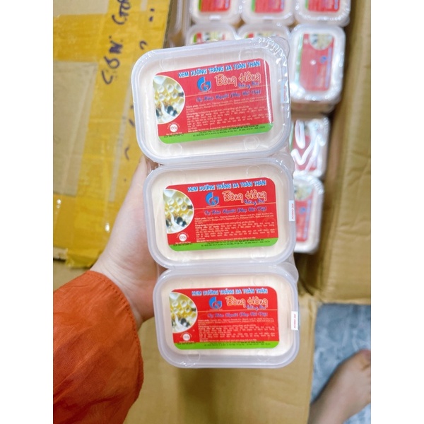 Kem hoa hồng vuông 100g