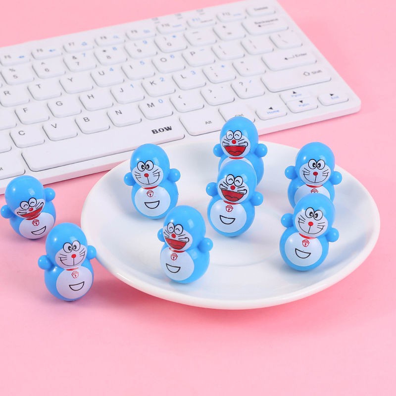 Đồ Chơi Lật Đật Hình Mèo/Pikachu mini Dễ Thương Trang Trí Bàn Làm Việc 2022