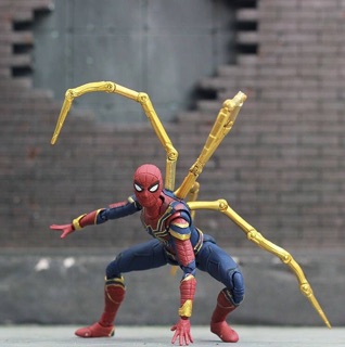 Mô hình SHF Ironspider infinity war