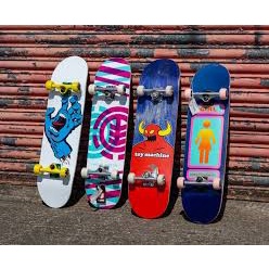 Ván Trượt Thể Thao Skateboard Cho Bé, Ván Trượt Trẻ Em Nhiều Màu Sắc, Họa Tiết (Giao màu ngẫu nhiên)