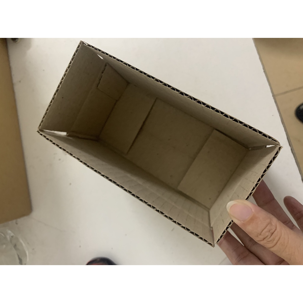 BIB - 1 Hộp Carton 15x8x6 Cm Thùng Carton