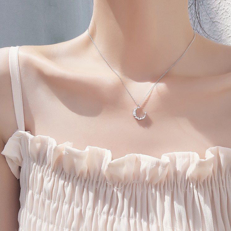 vòng cổ Mặt Trăng Đính Đá C109
