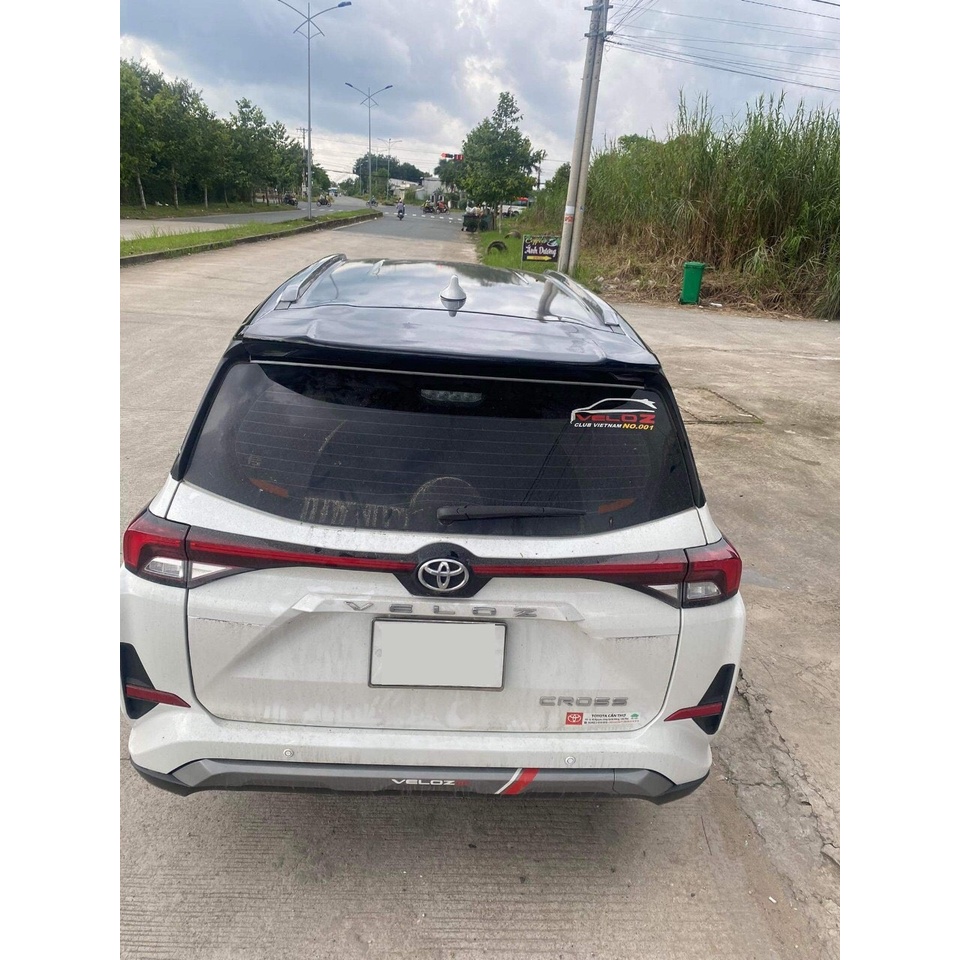 Đuôi gió theo xe Toyota Veloz, Avanza 2021 2022 2023 hàng mộc chưa sơn tặng kèm băng dính 3M