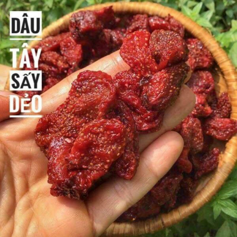 Dâu tây sấy dẻo Đà Lạt Lon 500gram  TỪ ĐƠN 50K,  Hàng ngon nhà làm
