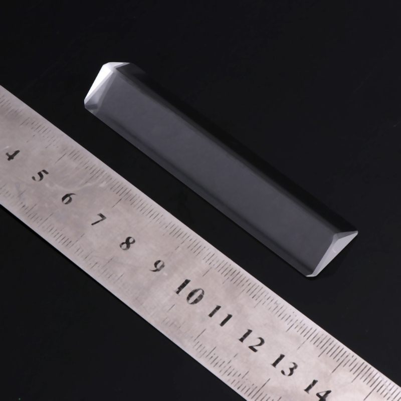 Lăng Kính Quang Học Chuyên Dụng