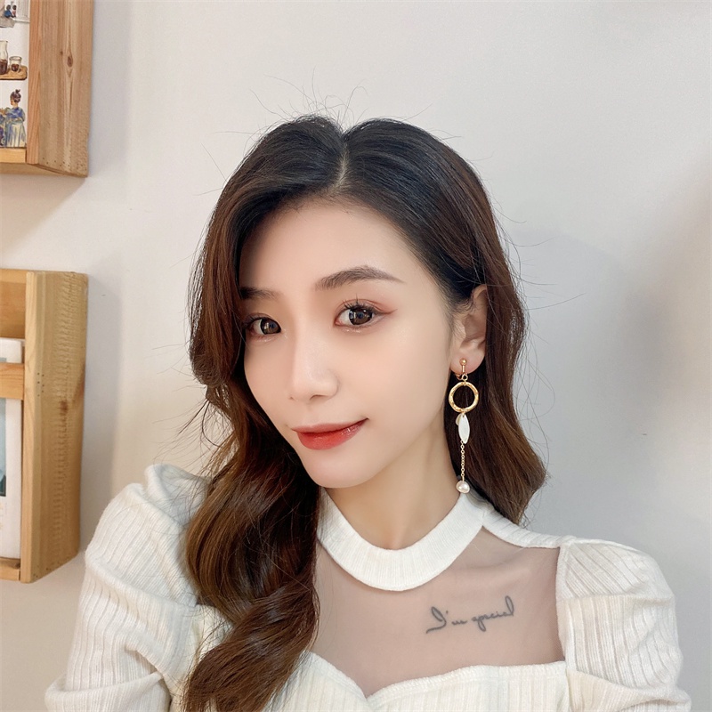 Khuyên tai kẹp không bấm lỗ chốt điều chỉnh K047 bằng hợp kim mạ vàng bất đối xứng hình tròn dáng dài Leous Accessories