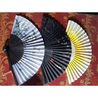 Quạt cổ trang, quạt múa giao ngẫu nhiên