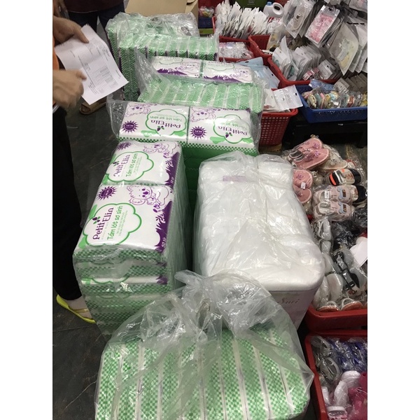 Tấm lót phân su sơ sinh Petit Elin 50 tờ