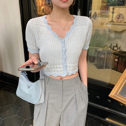 Áo Thun Dệt Kim Mỏng Dáng Ngắn Phối Bèo Xinh Xắn Cho Nữ