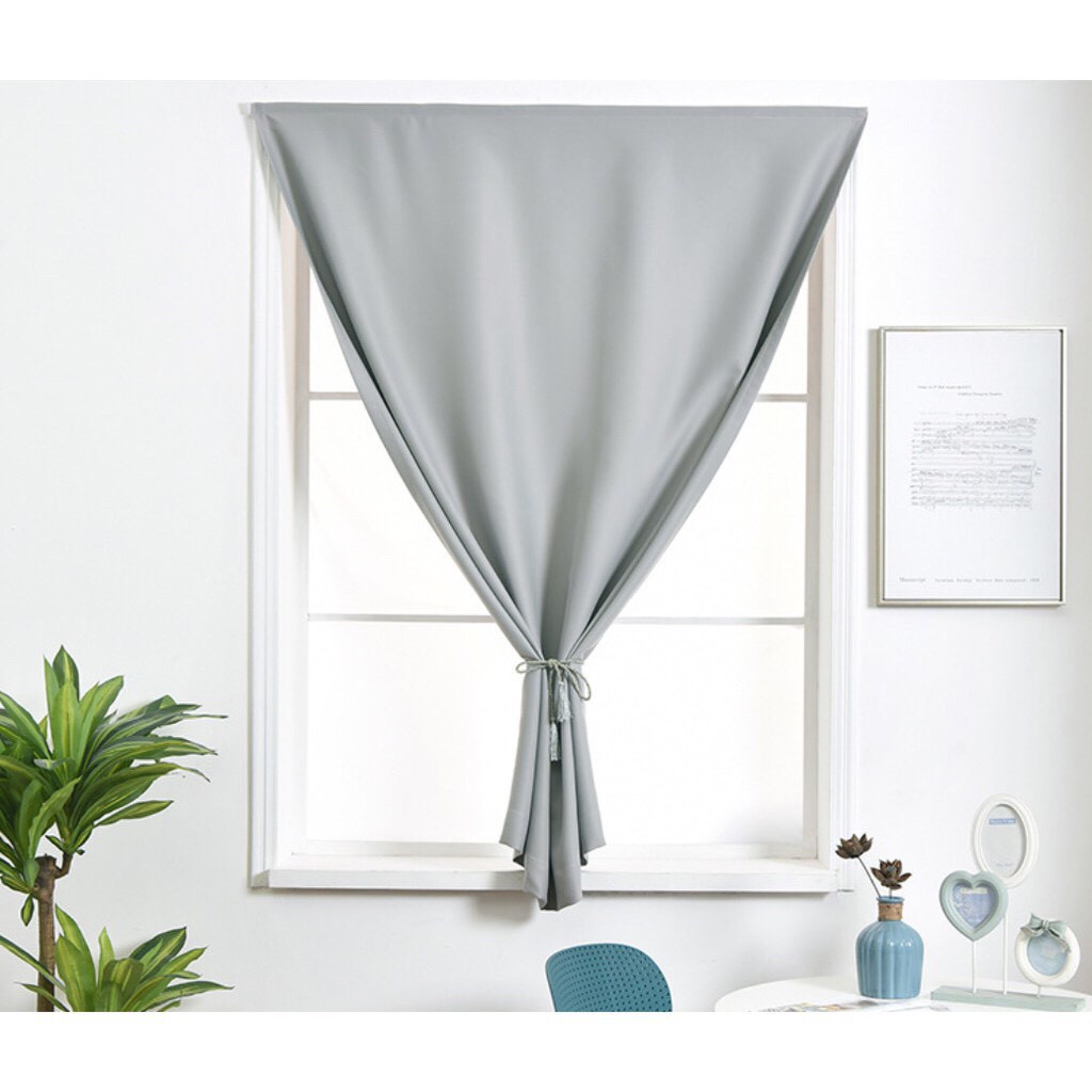 Rèm cửa chống nắng dính tường không cần khoan