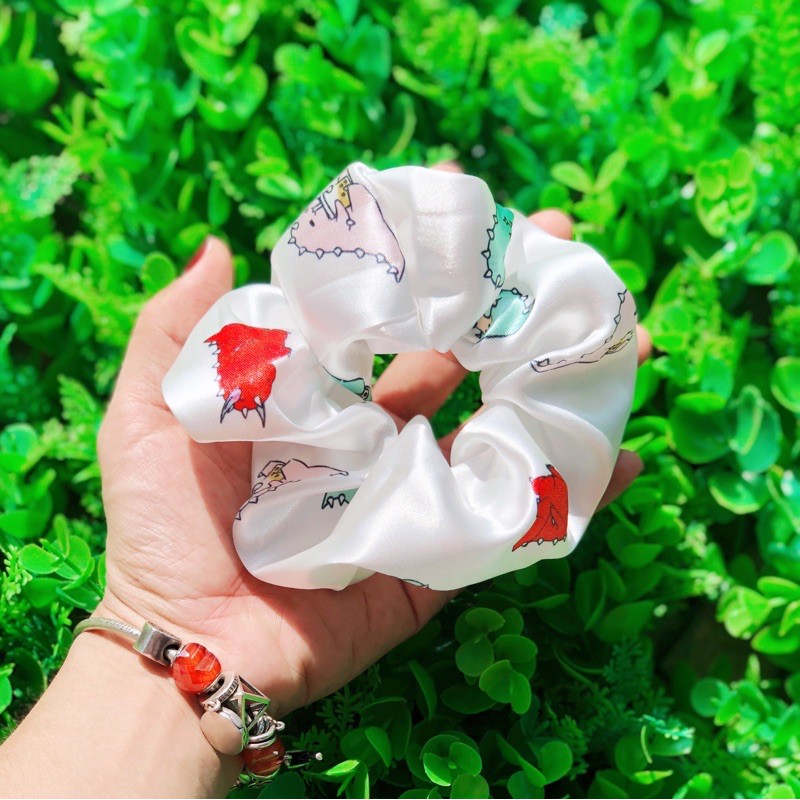 Buộc tóc SCRUNCHIES vải phi bóng hoạt hình (bò sữa, khủng long, bạch tuộc...)