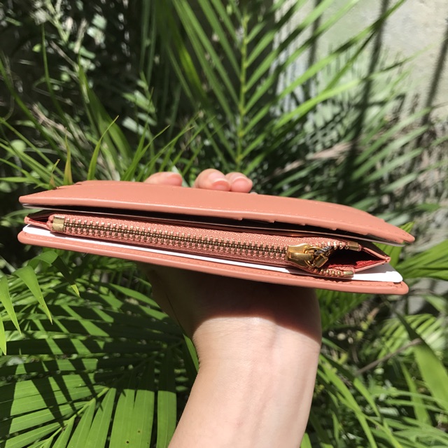 Ví đựng tiền và card