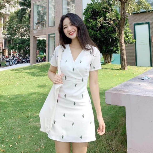 Đầm thêu xương rồng trắng cổ V, đầm trễ vai, đầm 2 dây midi xoè (thêm đen, vàng)