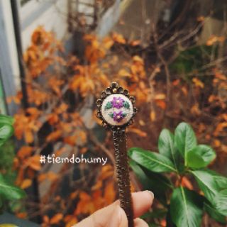 Thước kẻ(bookmark) thêu tay thủ công
