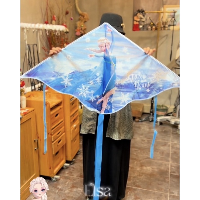 COMBO 1 TẶNG 1 - DIỀU HOẠT HÌNH NGỖ NGHĨNH  + TẶNG 150 MÉT DÂY CÓ KÈM TAY CẦM