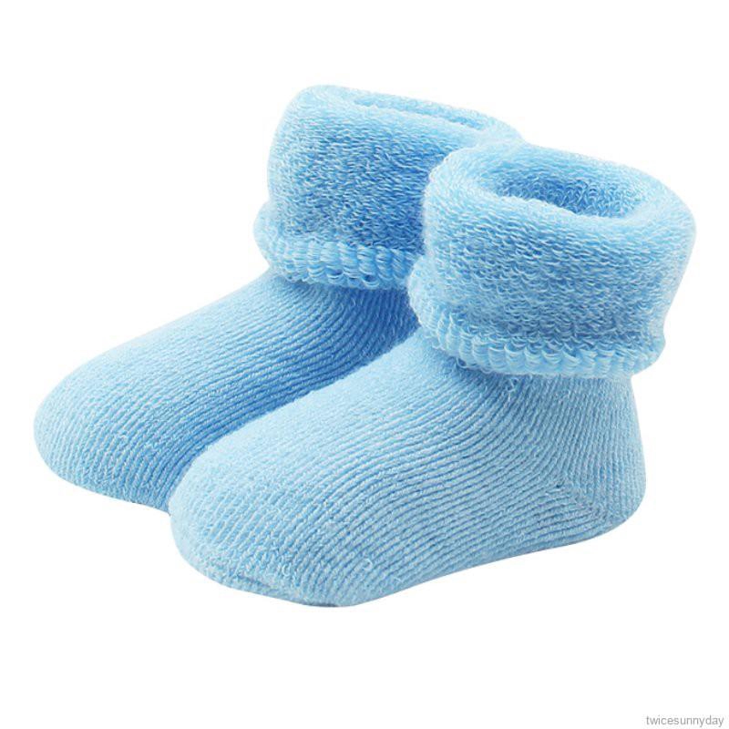 Vớ cotton xinh xắn dành cho bé từ 0 đến 6 tháng tuổi