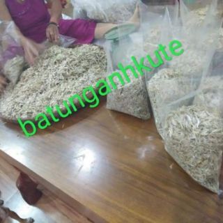 Cá khô lạt hồ Sê san