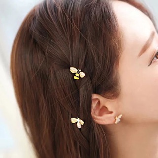 Cặp tóc con ong chăm chỉ
