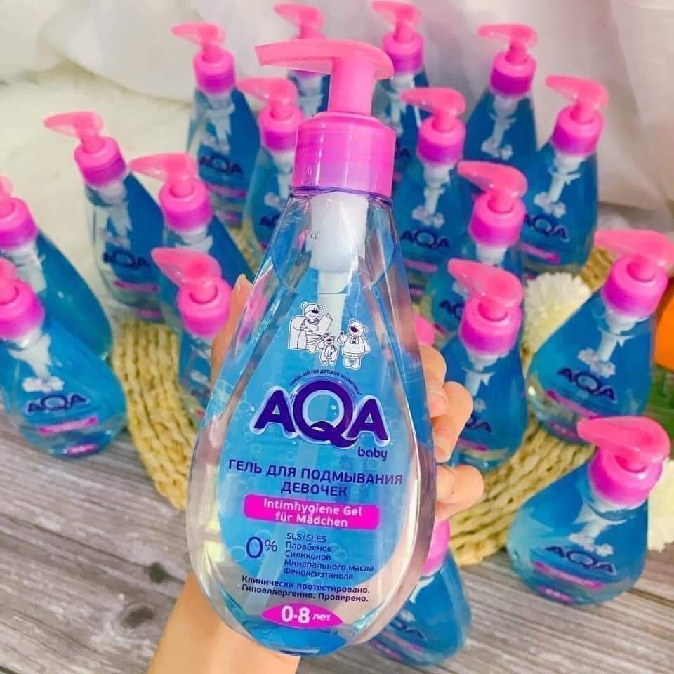 Dung dịch vệ sinh AQA Nga cho bé gái 0-8 tuổi 250ml