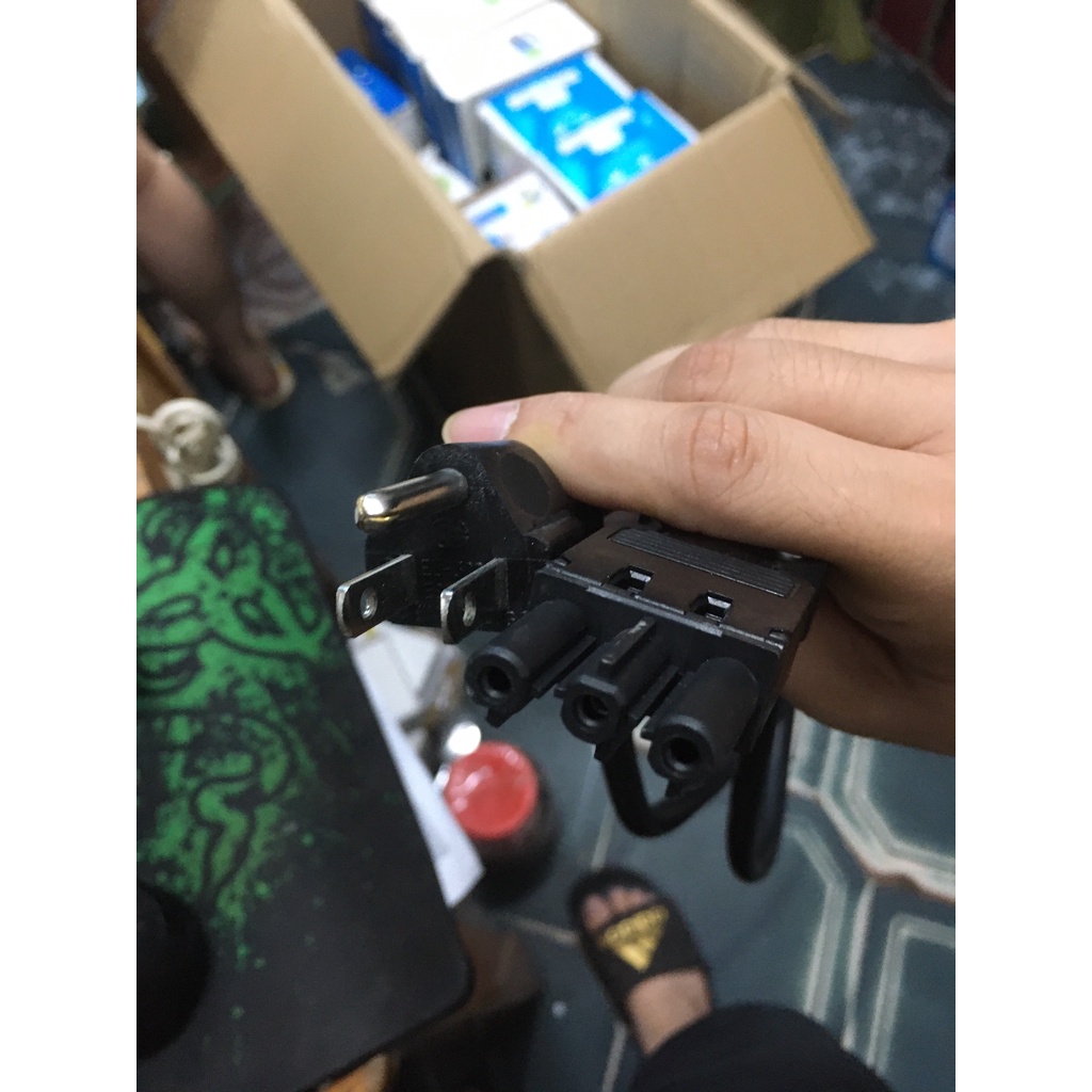 CHÍNH HÃNG , QUA SỬ DỤNG Dây nguồn 3 lỗ tròn ngang Wieland GST18i3 3-pin, 220 240 250 V / 20 A - 3m