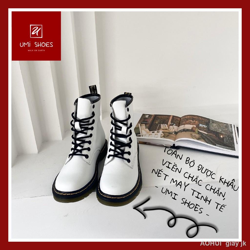 Bốt ulzzang cao cổ đế bằng 2 màu đen/trắng cá tính đẹp xinh năng động trẻ trung đế bằng da mềm buộ
