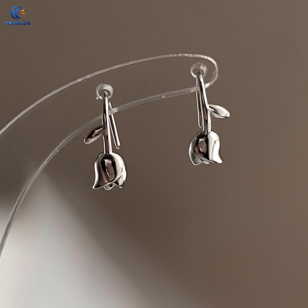 Bông Tai Hình Hoa Tulip Mạ Bạc Thời Trang Sang Trọng Độc Đáo Cao Cấp Dễ Phối Đồ Dành Cho Bạn Nữ