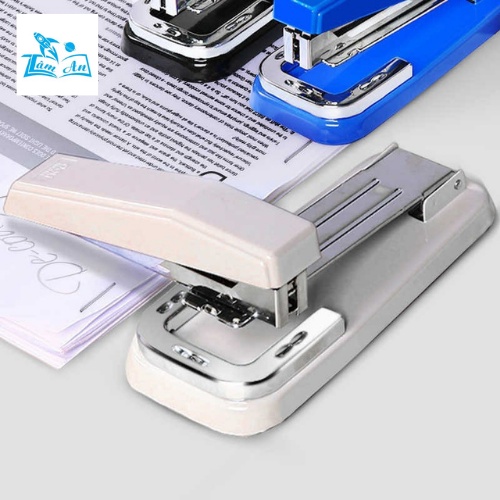 Bàn dập ghim bấm xoay 360 độ, sức chứa 25 tờ, tiện lợi cho việc đóng giữa trang vở.