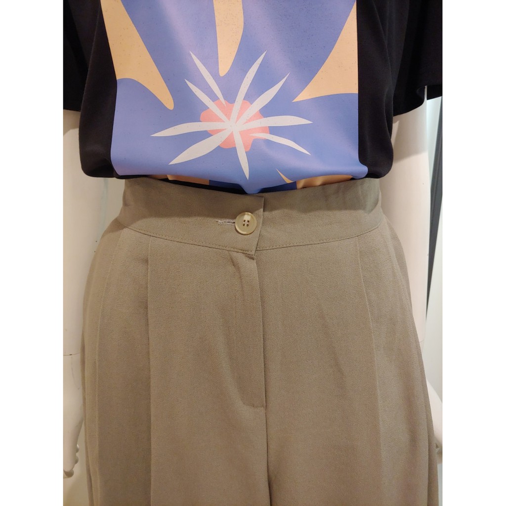 Quần ống rộng giả váy hot trends. Chất đũi siêu mát. | BigBuy360 - bigbuy360.vn