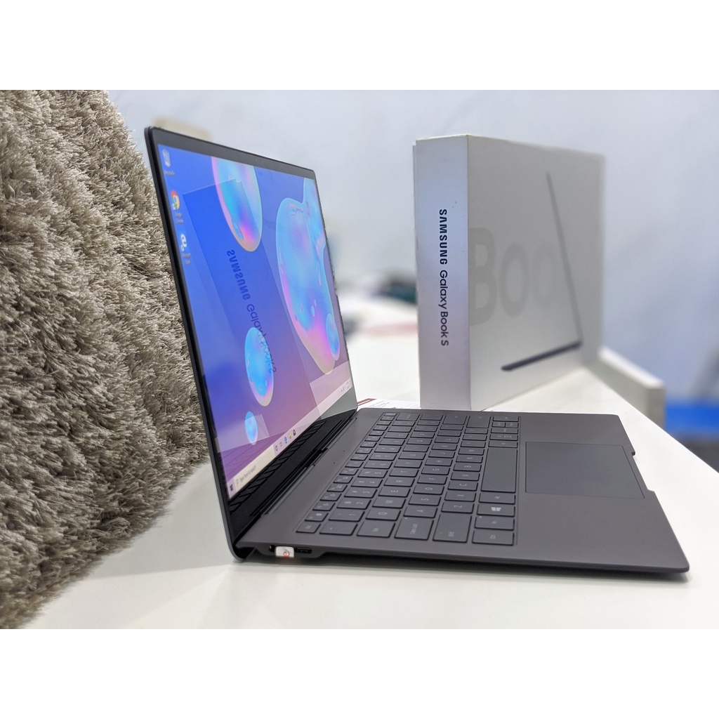 Laptop Samsung Galaxy Book S 2020 13.3" Touch Ram 8GB SSD 256GB Window 10 | Sử dụng mạng 4G LTE + Wifi