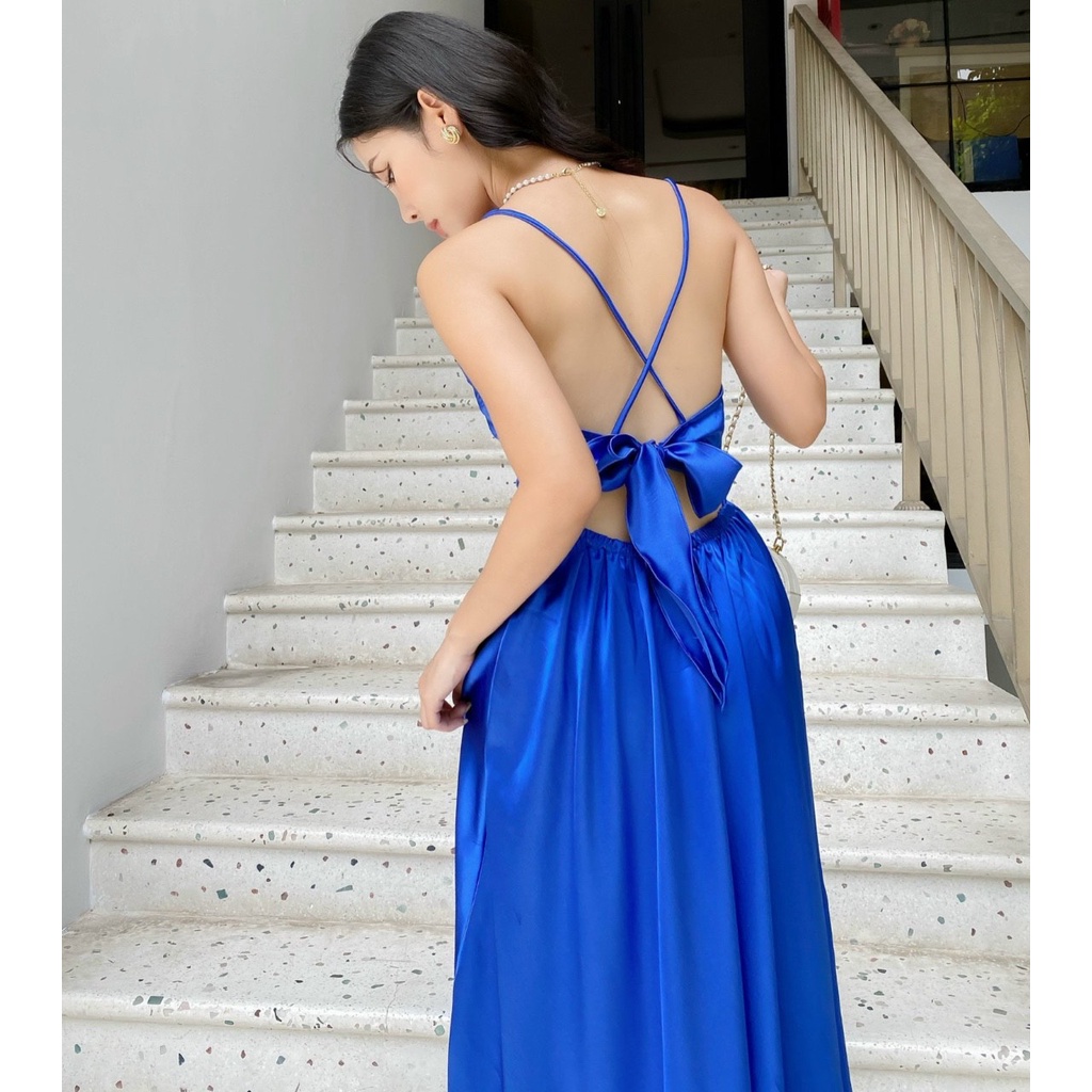 Đầm thiết kế hở lưng buộc nơ dáng dài, 2 dây, váy xòe, body thời trang cao cấp chất phi lụa sang trọng, hiện đại