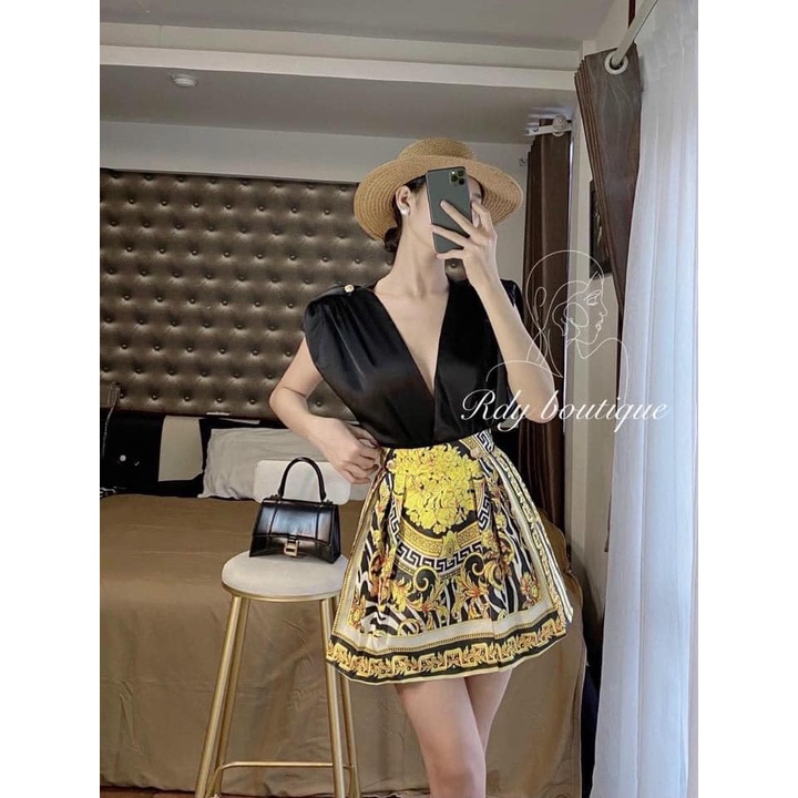 Sét áo độn vai Versace