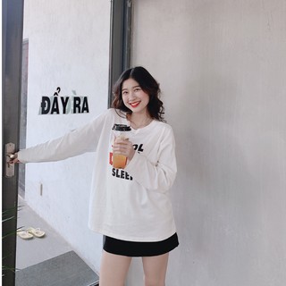 Áo thun tay dài form rộng cổ tròn